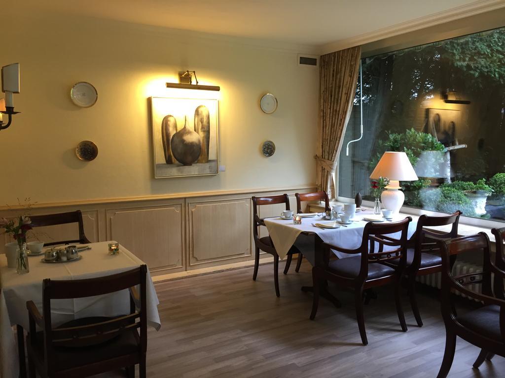 Haus Litzbruck Hotel Düsseldorf Buitenkant foto