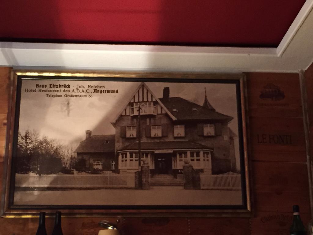 Haus Litzbruck Hotel Düsseldorf Buitenkant foto